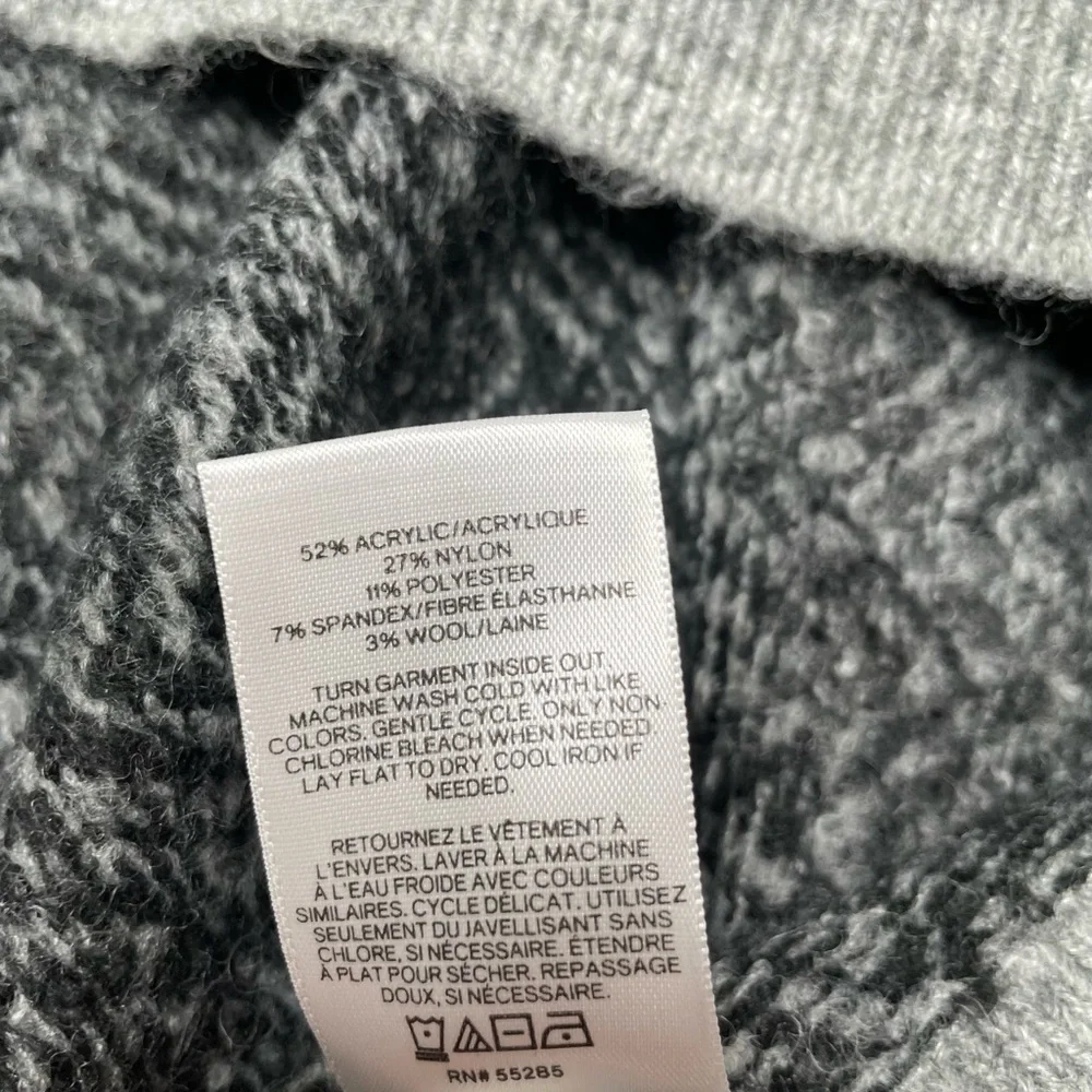 Express Heathered Gray Crewneck Sweater with Herringbone Pattern NWT - Small - Picture 5 of 6